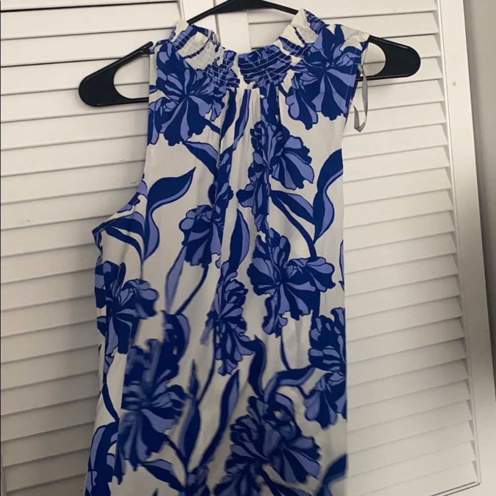 Brand new floral top!